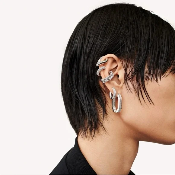 Swarovski “Millenia” Ear Cuff - Picture 5 of 10